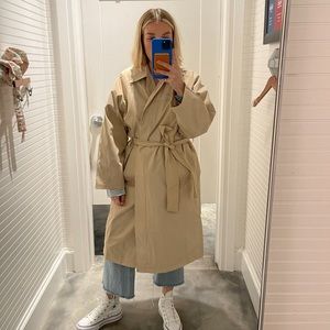 Abercrombie & Fitch Trench